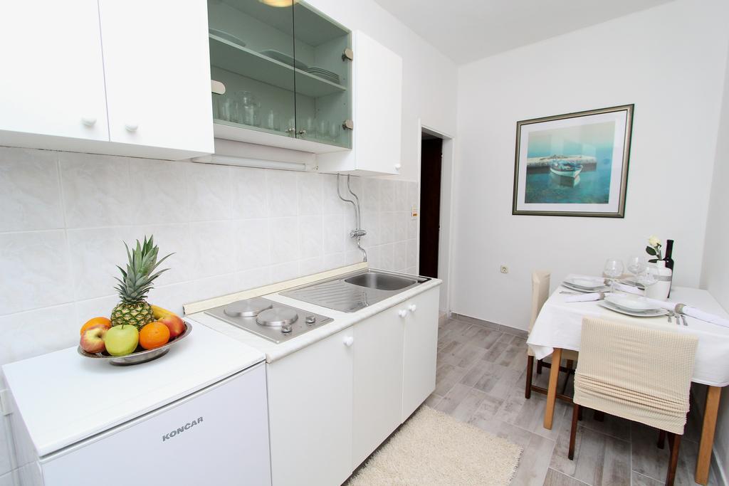 Apartment Old Town Manosa Split Bagian luar foto