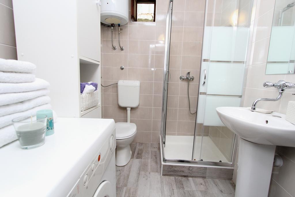 Apartment Old Town Manosa Split Bagian luar foto